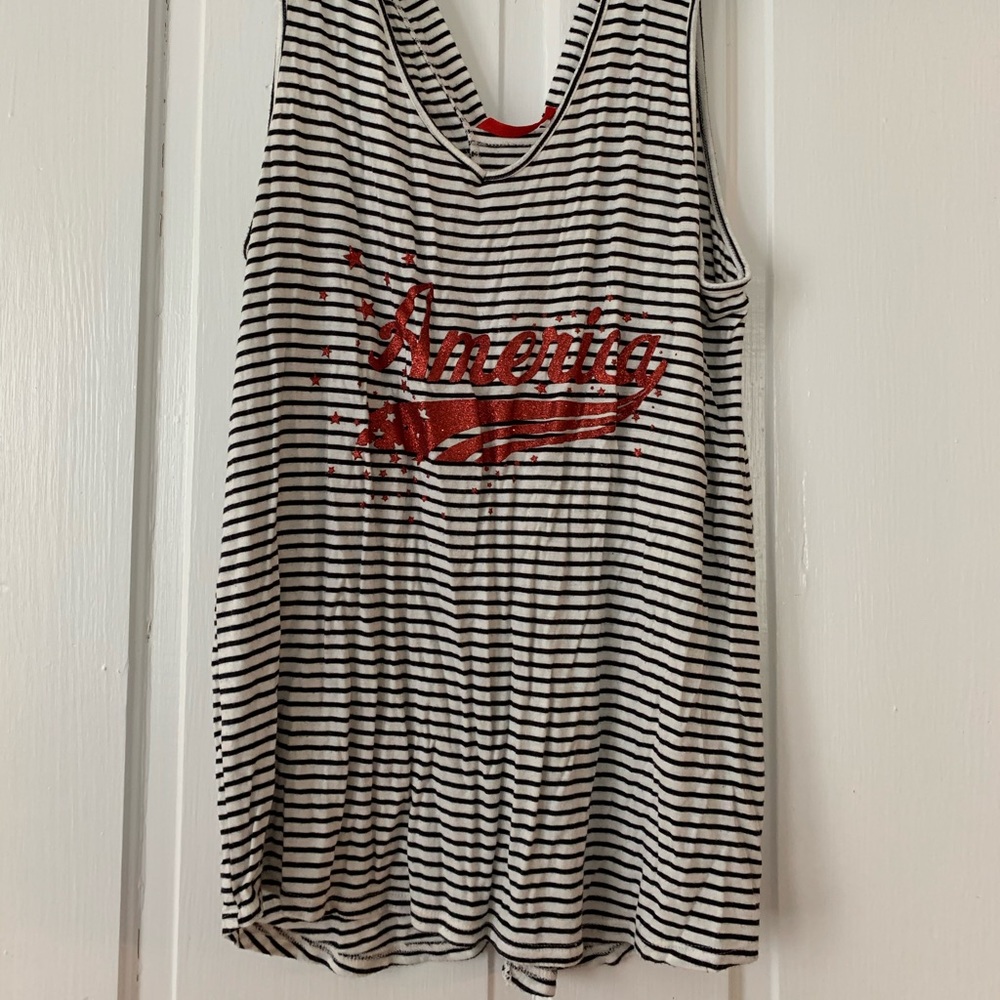 Black striped America top